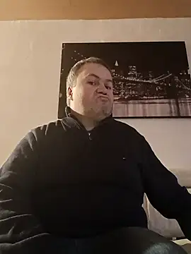 Pourleplasirs online show from February 2025 10:44:02 PM