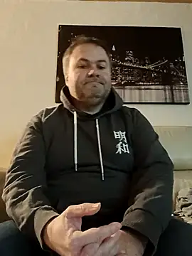 Pourleplasirs online show from February 2025 09:42:02 PM