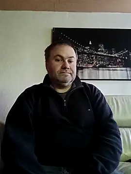 Pourleplasirs online show from March 2025 05:27:02 PM