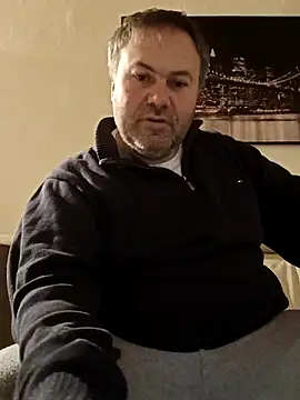 Pourleplasirs online show from March 2025 11:43:02 PM