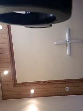 Tyyyggjju online show from February 2026 12:38:01 PM