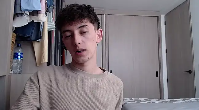 miketwink online show from March 2025 05:18:01 PM