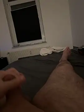 Snapshot of Mo_2003 chatting on February 2025 01:27:02 AM Mo 2003 online show from February 2025 01:27:02 AM