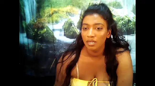 Snapshot of indianemral4u chatting on February 2025 11:15:01 PM indianemral4u online show from February 2025 11:15:01 PM