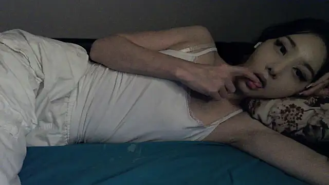 Snapshot of Fudzik0 chatting on June 2026 09:14:01 AM Fudzik0 online show from June 2026 09:14:01 AM