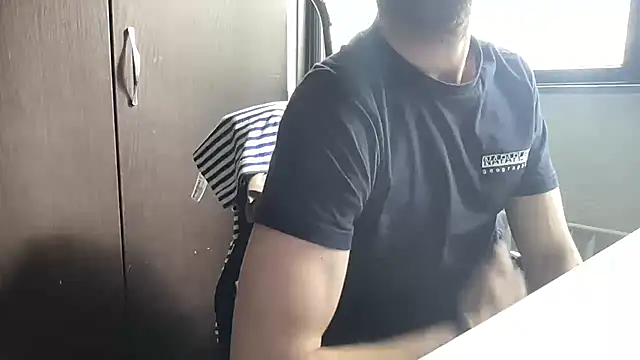 bullyboyy online show from April 2026 08:06:01 AM