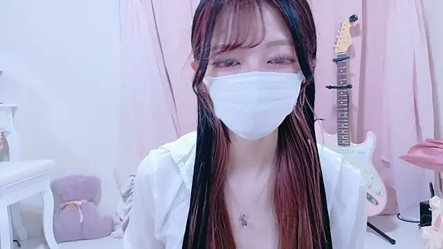 Megu-mimi online show from October 2025 08:57:02 AM