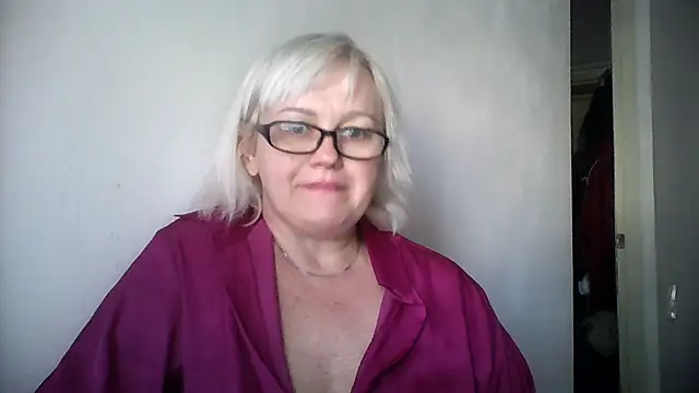 Mayya4321 online show from September 2025 10:39:02 AM