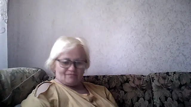 Snapshot of Mayya4321 chatting on May 2026 10:43:02 AM Mayya4321 online show from May 2026 10:43:02 AM