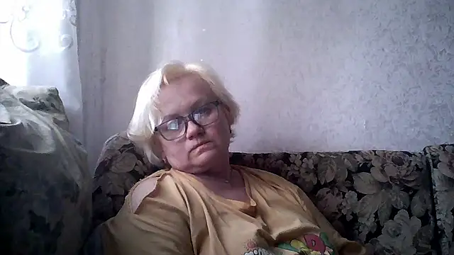 Snapshot of Mayya4321 chatting on May 2026 10:00:01 AM Mayya4321 online show from May 2026 10:00:01 AM