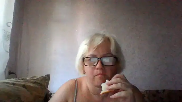 Snapshot of Mayya4321 chatting on July 2026 09:37:01 AM Mayya4321 online show from July 2026 09:37:01 AM