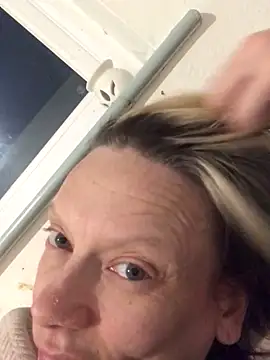 blondey206 online show from March 2026 10:16:01 PM