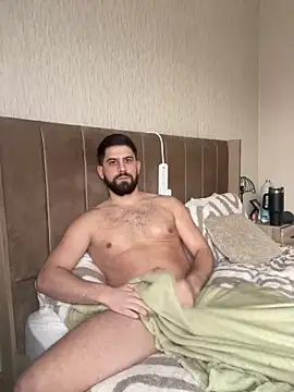 Snapshot of lucas_kazimm chatting on February 2025 01:37:01 PM lucas kazimm online show from February 2025 01:37:01 PM