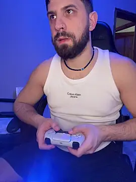 Snapshot of lucas_kazimm chatting on March 2025 10:11:01 PM lucas kazimm online show from March 2025 10:11:01 PM