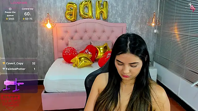 Hadley  online show from February 2025 06:23:01 AM