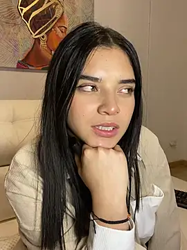 eileensophi online show from March 2025 06:30:01 AM