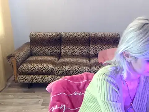 Snapshot of SexyBeatriice chatting on March 2025 07:19:02 AM SexyBeatriice online show from March 2025 07:19:02 AM