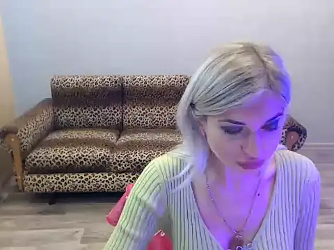 Snapshot of SexyBeatriice chatting on October 2025 06:32:02 AM SexyBeatriice online show from October 2025 06:32:02 AM