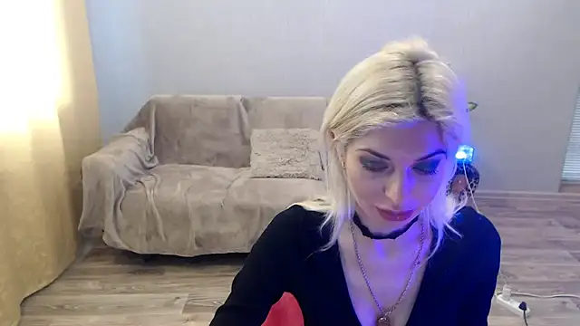 SexyBeatriice online show from March 2026 07:25:02 AM