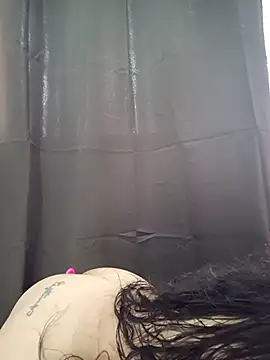 Angela Sophie online show from October 2025 07:37:01 PM