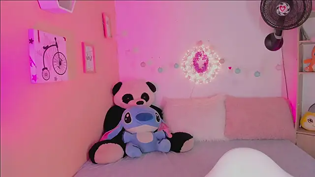 Snapshot of julietha_bianco_ chatting on February 2025 01:52:02 AM julietha bianco online show from February 2025 01:52:02 AM