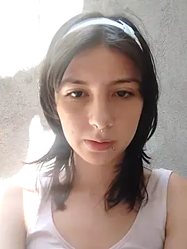 Maiden-Hot online show from February 2025 04:32:01 PM