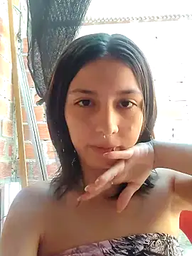 Maiden-Hot online show from September 2025 06:54:01 PM