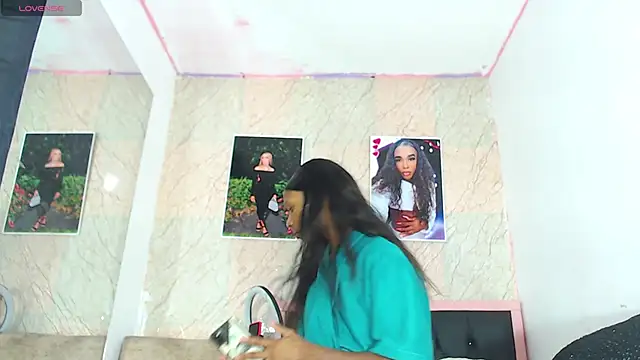 k stormi  online show from January 2026 01:08:01 AM