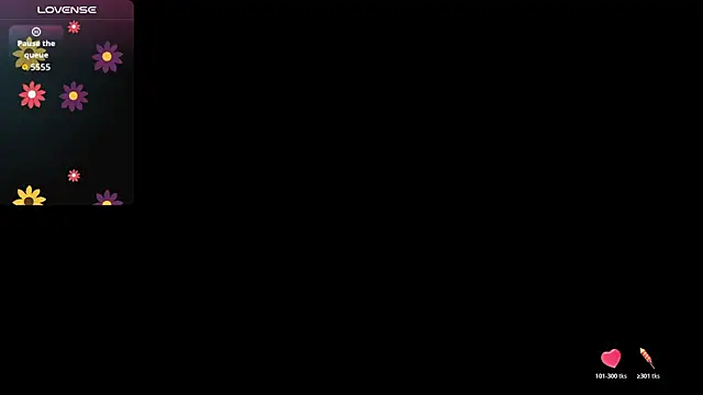 Snapshot of BlondieCutee chatting on November 2025 04:25:02 AM BlondieCutee online show from November 2025 04:25:02 AM