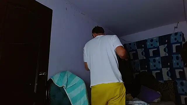 Snapshot of Thomas_May4rs chatting on November 2025 04:00:01 AM Thomas May4rs online show from November 2025 04:00:01 AM