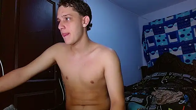 Snapshot of Thomas_May4rs chatting on November 2025 09:18:01 PM Thomas May4rs online show from November 2025 09:18:01 PM