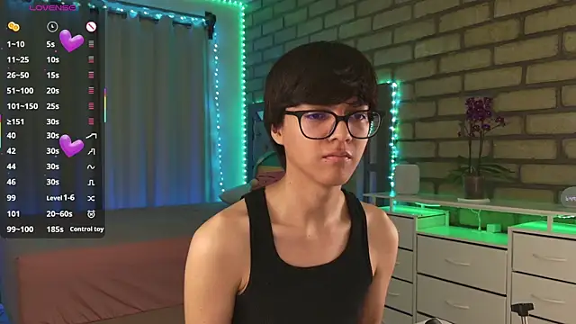 biel biel online show from February 2025 12:51:02 AM