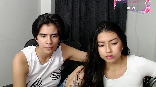 ellajonz online show from March 2026 06:18:01 AM