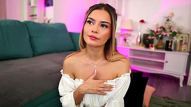 Midnight Seduction online show from October 2025 07:25:01 PM