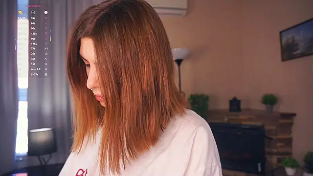 ErlinaBuoy online show from October 2025 05:48:02 AM