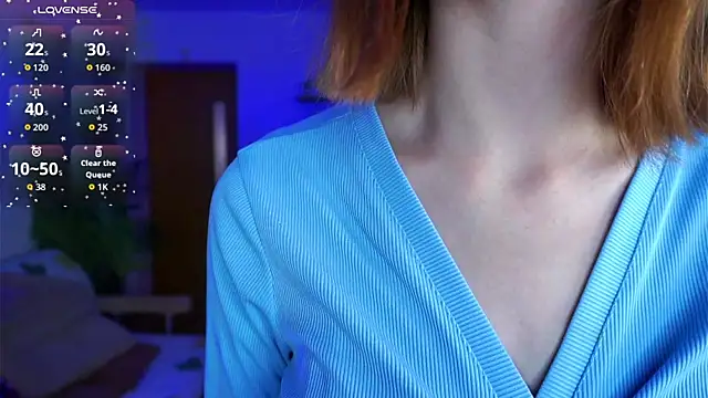 ErlinaBuoy online show from October 2025 05:28:01 AM