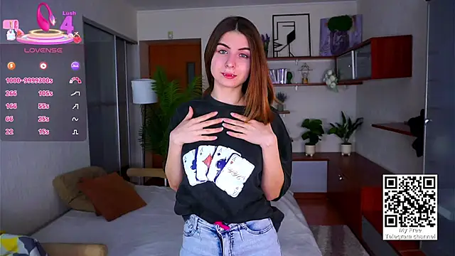 Snapshot of ErlinaBuoy chatting on December 2025 05:34:02 AM ErlinaBuoy online show from December 2025 05:34:02 AM