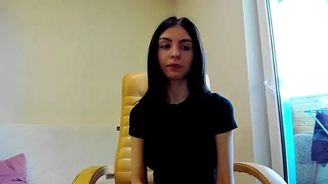 Snapshot of ErlinaBuoy chatting on June 2026 06:30:01 AM ErlinaBuoy online show from June 2026 06:30:01 AM