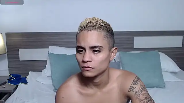 Liiamthompson online show from March 2026 09:57:01 AM