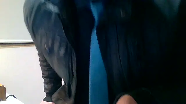 66MA69 online show from December 2025 06:01:02 PM