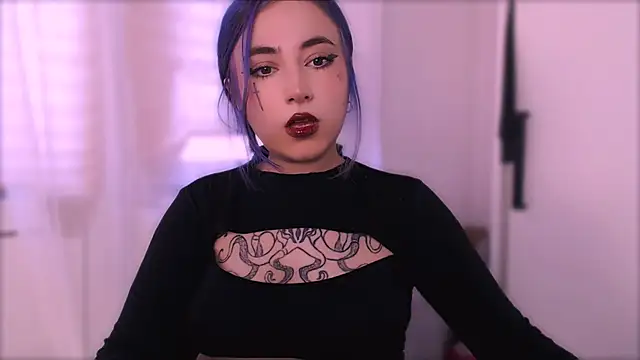 Snapshot of purplewitch chatting on September 2025 01:22:01 PM purplewitch online show from September 2025 01:22:01 PM