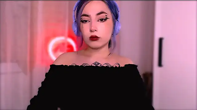 Snapshot of purplewitch chatting on September 2025 08:30:01 PM purplewitch online show from September 2025 08:30:01 PM