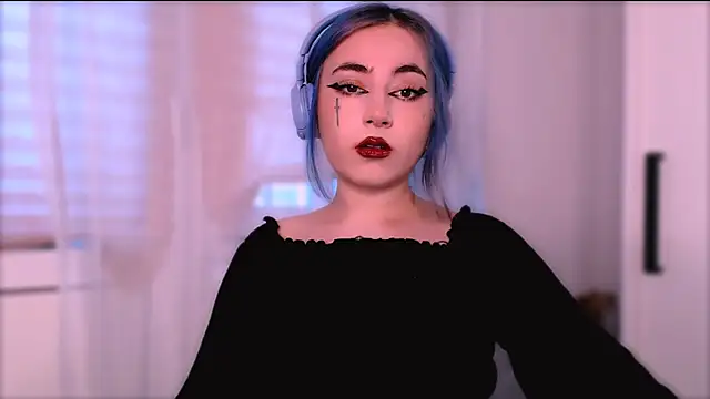 Snapshot of purplewitch chatting on September 2025 01:44:02 PM purplewitch online show from September 2025 01:44:02 PM