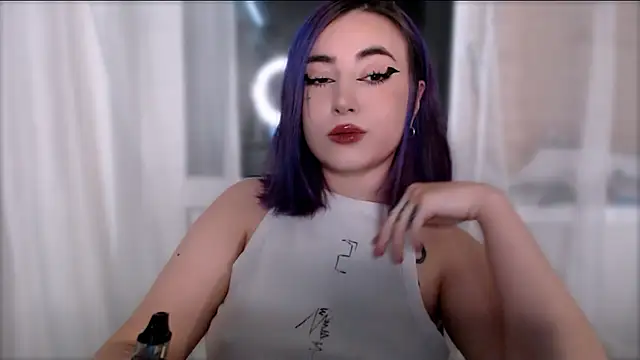 Snapshot of purplewitch chatting on November 2025 02:34:02 PM purplewitch online show from November 2025 02:34:02 PM