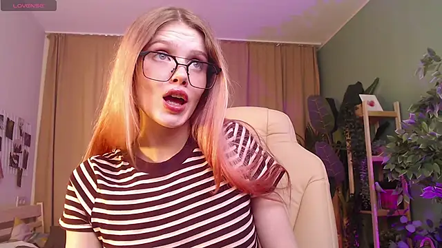 Gretchen Mol online show from January 2026 07:34:01 AM