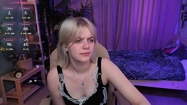 Gretchen Mol online show from June 2026 06:33:02 AM