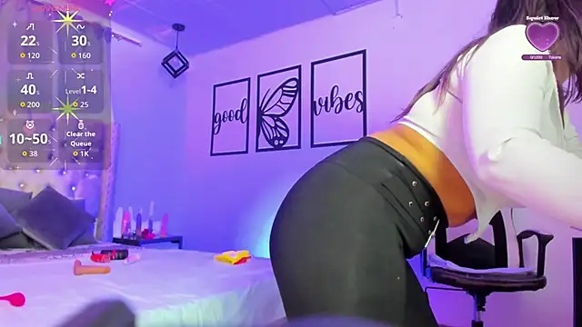 nicolee millerr online show from January 2026 12:40:01 PM