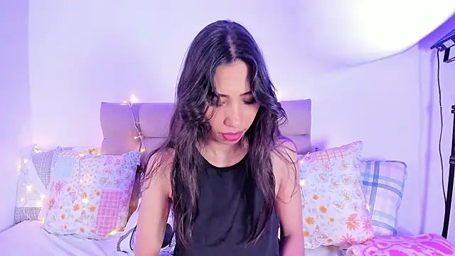 Miss veronicaa2 online show from February 2025 04:25:01 PM