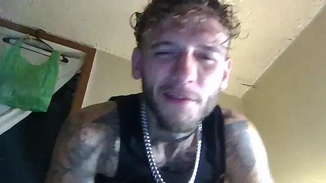 cruz815 online show from September 2025 02:23:01 AM