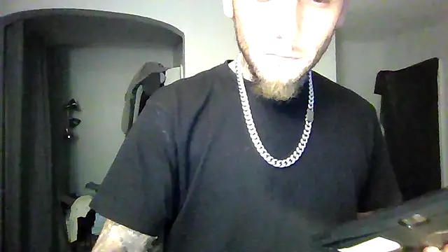 cruz815 online show from November 2025 06:55:01 AM